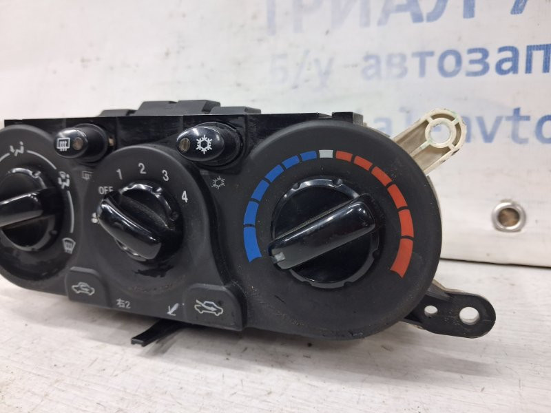 Блок управления кондиционером Mitsubishi L200 KB 2.5 DIESEL 4D56 2006 (б/у) Київ - зображення 3