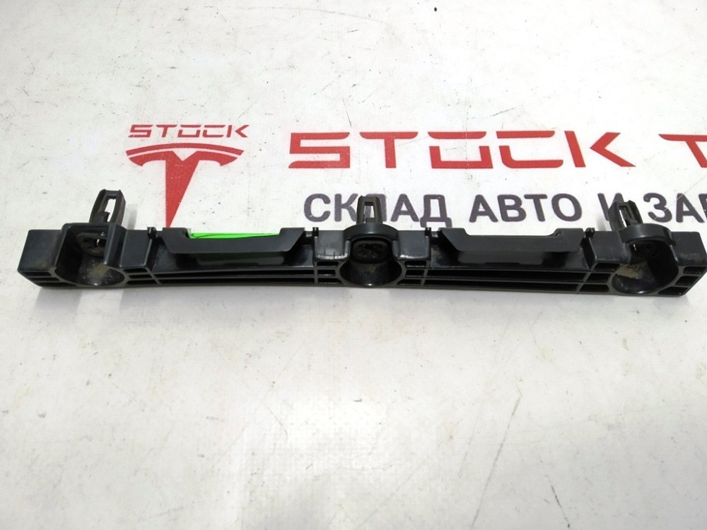 Направляющая накладки порога передняя левая Tesla model S, model S REST 1003692-00-C Киев - изображение 4