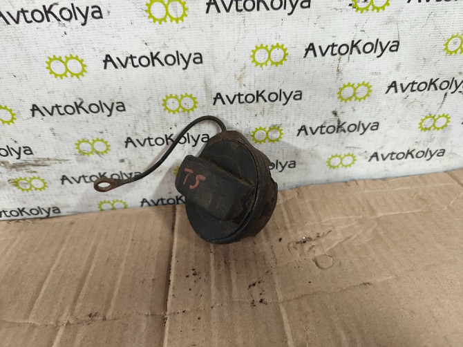 Крышка горловины топливного бака VW T5 2003-2015 Ковель - зображення 1
