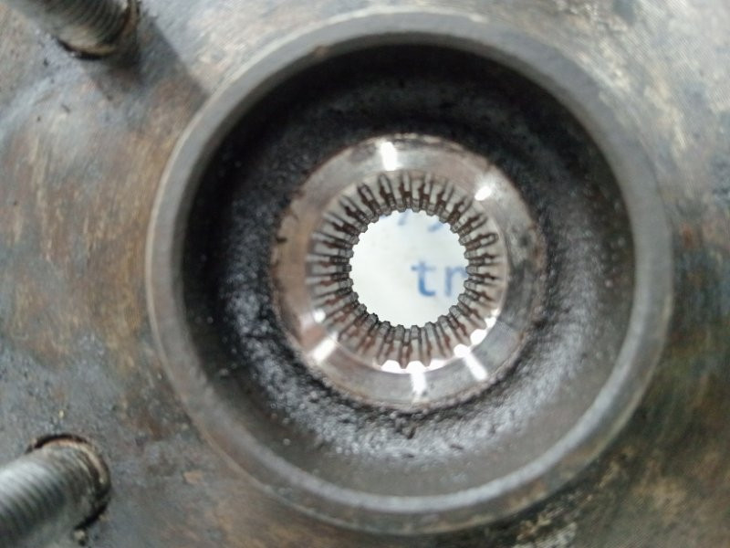 Цапфа задняя правая со ступицей Toyota RAV 4 A30 2.0 БЕНЗИН 1AZFE 2005 (б/у) Киев - изображение 2