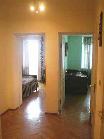 Оренда трикімнатної квартири у Печерському районі, м. Видубичі № 112153 Київ