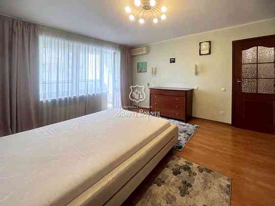 продажа 4-к квартира Киев, Голосеевский, 149000 $ Київ