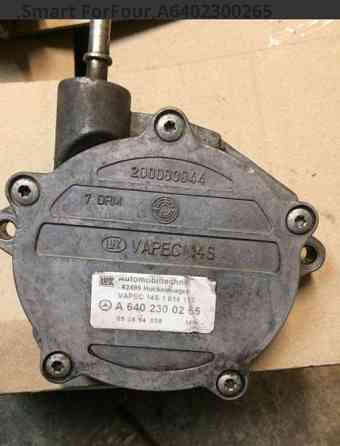 Б/у вакуумный насос Mercedes , Mitsubishi Colt , Smart ForFour, A6402300265 Кропивницький