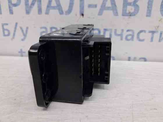 Кнопка стеклоподъемника SsangYong Kyron DJ 2.7 D27DT 2005 перед. (б/у) Киев