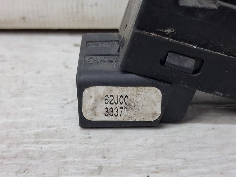 Кнопка стеклоподъемника Suzuki SX4 1.6 БЕНЗИН M16A 2006 (б/у) Киев - изображение 3