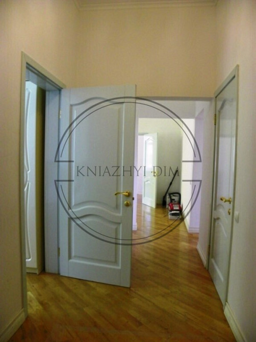 Шикарный офис на Подоле с видом на Андреевскую церковь.М.Контрактовая площадь. Код объекта:1416435. Киев - изображение 6