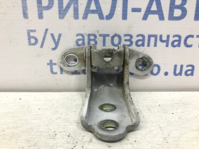 Петля двери передней левой Hyundai Tucson TL 1.7 DIESEL D4FD 2015 (б/у) Киев - изображение 1