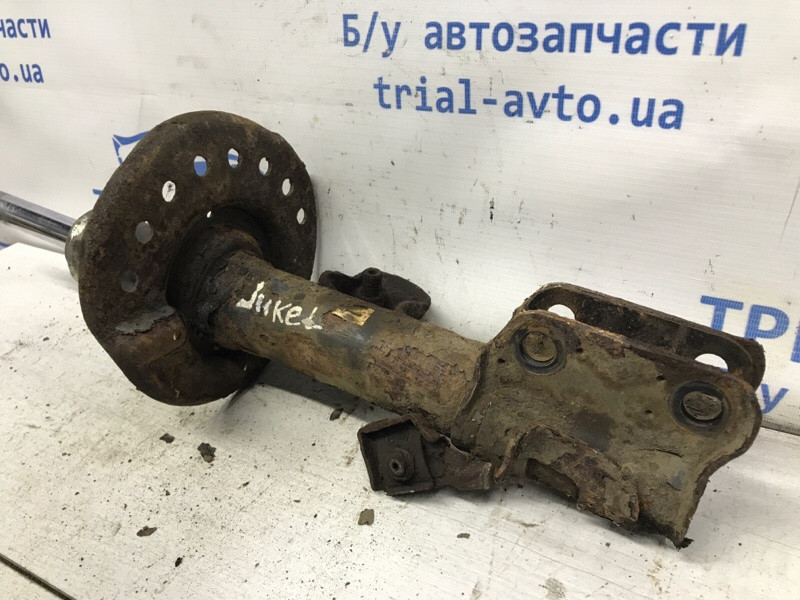 Амортизатор передний левый Nissan Juke F15 1.6 TURBO MR16DDT 2010 (б/у) Київ - зображення 3