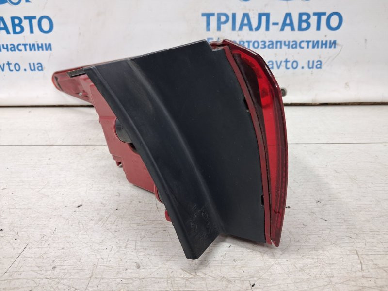 Фонарь задний внешний правый Kia Sportage QL 1.7 DIESEL D4FD 2015 (б/у) Киев - изображение 5