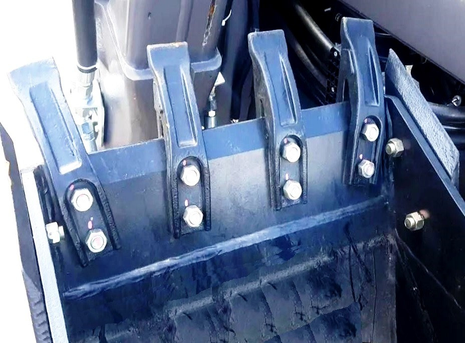 Литі ковші, зуби, коронки ковша екскаватора, бульдозера з литого металу. Виливки, запчастини, деталі Киев - изображение 2