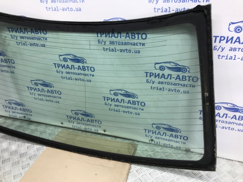 Стекло в кузов заднее Toyota Avensis T25 2.0 DIESEL 1CDFTV 2002 (б/у) Киев - изображение 7