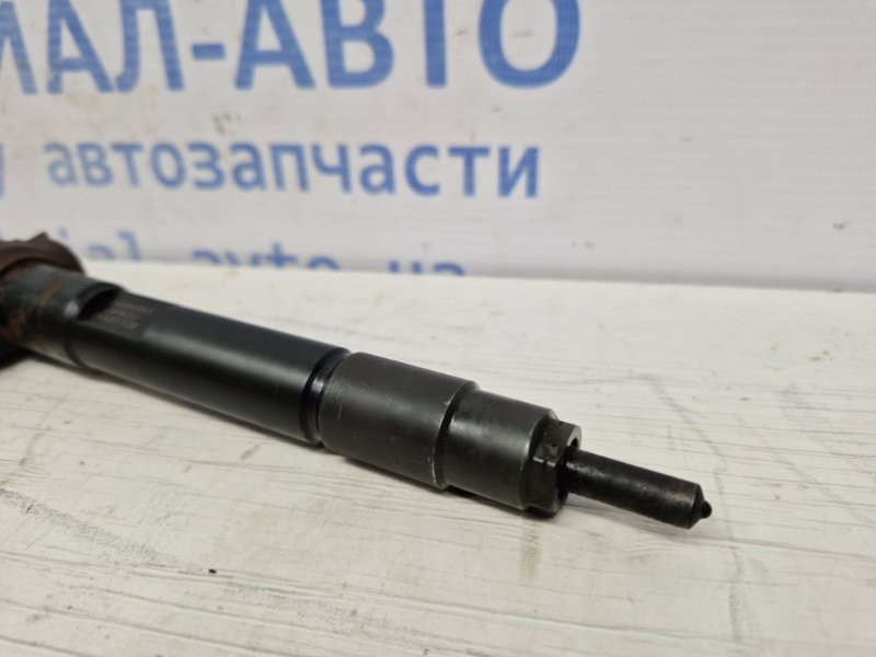 Форсунка топливная Mitsubishi Outlander XL 2.2 DIESEL 4N14 2007 (б/у) Киев - изображение 2