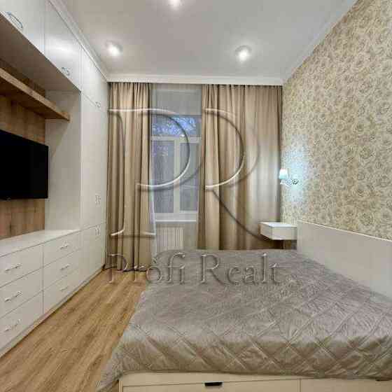 продажа 3-к квартира Киев, Голосеевский, 175000 $ Киев