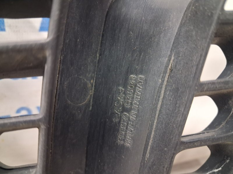 Решетка бампера центральная Jeep Cherokee 2013-2019 68203216AA (Арт. 71830) Київ - зображення 5