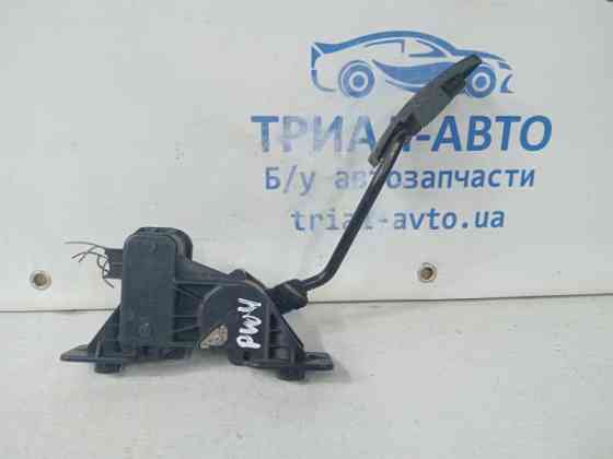 Педаль газа Mitsubishi Pajero Wagon 4 3.2 ДИЗЕЛЬ 4M41 2006 (б/у) Киев