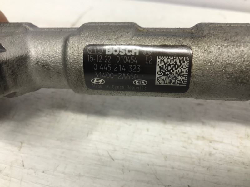 Топливная рампа Hyundai Tucson TL 1.7 DIESEL D4FD 2015 (б/у) Киев - изображение 4