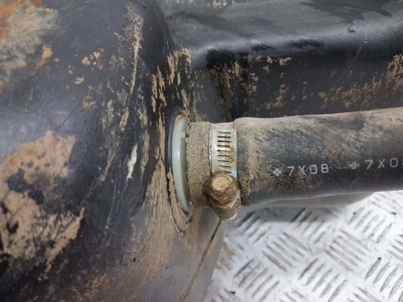 Бак топливный пластик Nissan Navara 2004-2015 17202EB30A (Арт. 62445) Киев - изображение 5