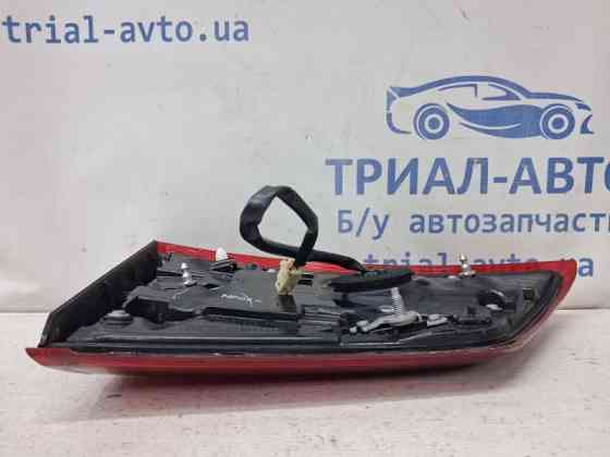 Фонарь задний внутренний правый Mitsubishi Outlander 2012-2021 8331A180 (Арт. 79883) Киев