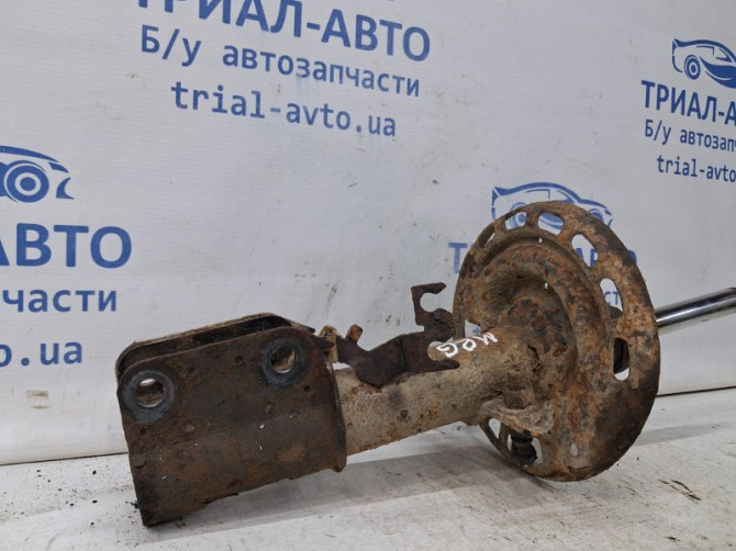 Амортизатор Передний Renault Megane 3 1.5 DIESEL K9K 2008 (б/у) Київ - зображення 3