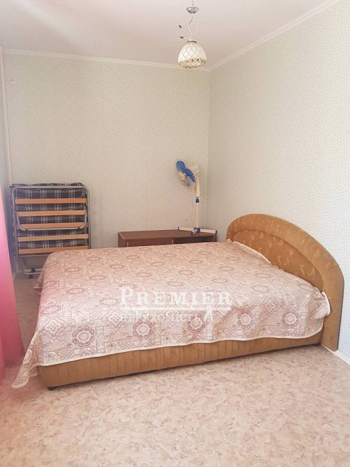 У продажу трикімнатна квартира, перепланована в кухню-студію Чорноморськ - зображення 5