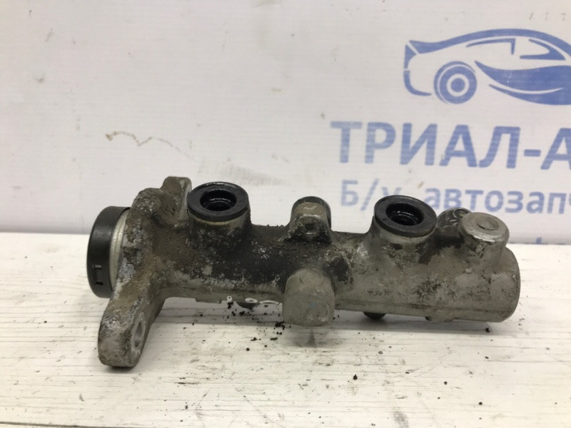 Тормозной цилиндр главный Mitsubishi L200 2006-2015 MN102440 (Арт. 52716) Київ - зображення 1