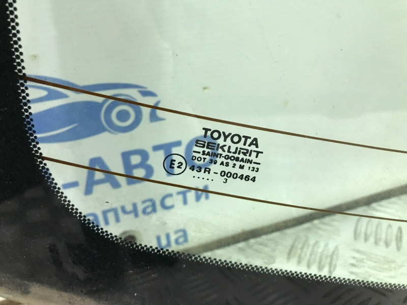 Стекло в кузов заднее Toyota Avensis T25 2.0 DIESEL 1CDFTV 2002 (б/у) Киев - изображение 4