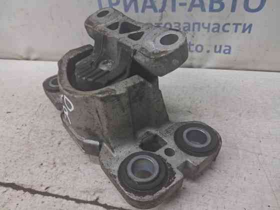 Подушка ДВС правая  Land Rover Range Rover Evoque 2011-2018 LR061456 (Арт. 82449) Киев