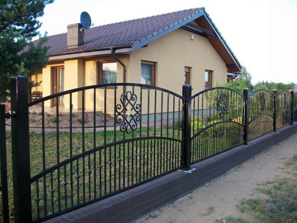 Паркан із профлиста, паркан зі штакетника, кований паркан, паркан жалюзі Кривий Ріг - зображення 3