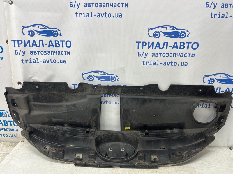 Решетка радиатора Hyundai IX35 LM 1.7 DIESEL D4FD 2009 (б/у) Киев - изображение 4