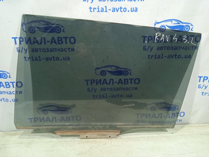 Стекло двери заднее левое Toyota RAV 4 A30 2005 (б/у) Київ - зображення 1