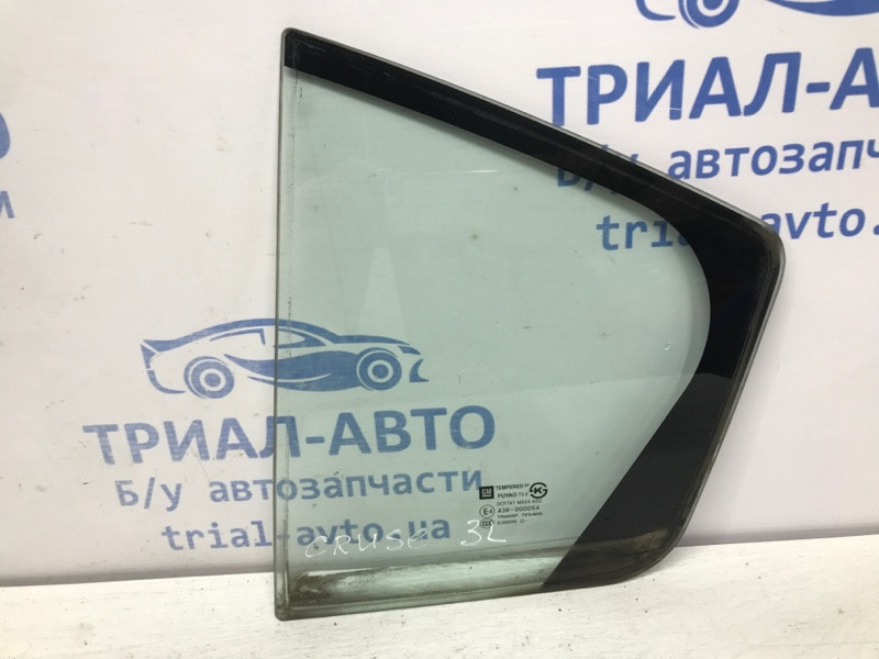 Стекло двери задней левой (форточка) Chevrolet Cruze J300 1.6 F16D4 2009 (б/у) Київ - зображення 1