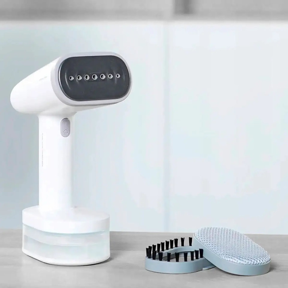 Отпариватель ручной для одежды Grunhelm GHS1610W 1600 Вт белый Київ - зображення 4