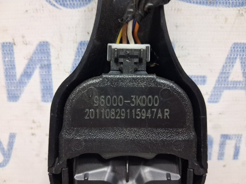 Датчик дождя Kia Sportage SL 1.7 DIESEL D4FD 2010 (б/у) Киев - изображение 4