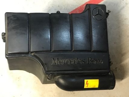 Бу корпус воздушного фильтра Mercedes Benz W168, A1660940001 Кропивницкий - изображение 1