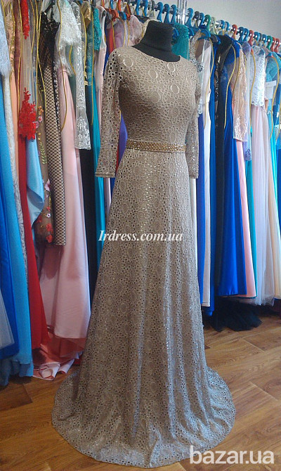 Бежевое вечернее платье с рукавами Київ - зображення 7