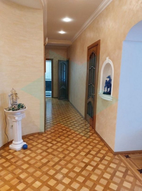 Здам. 3-к.кв. 4/8, Нагорка, пров. Євгена Коновальця 13 Днепр - изображение 2