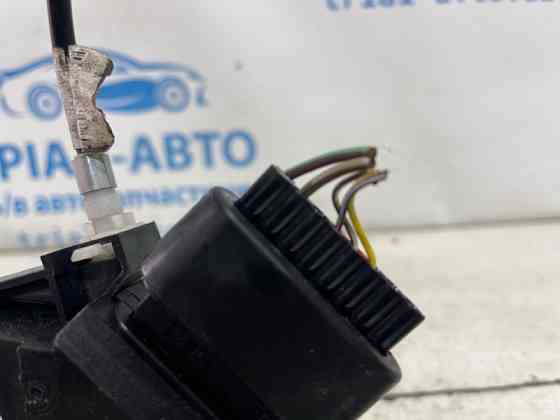 Замок двери задний правый Ford Fusion USA 2 1.5 БЕНЗИН ENUN0 2013 (б/у) Київ