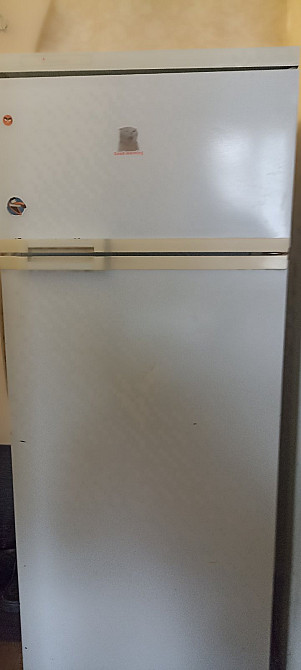 Холодильник Атлант у неробочому стані віддам за 900грн Київ - зображення 2