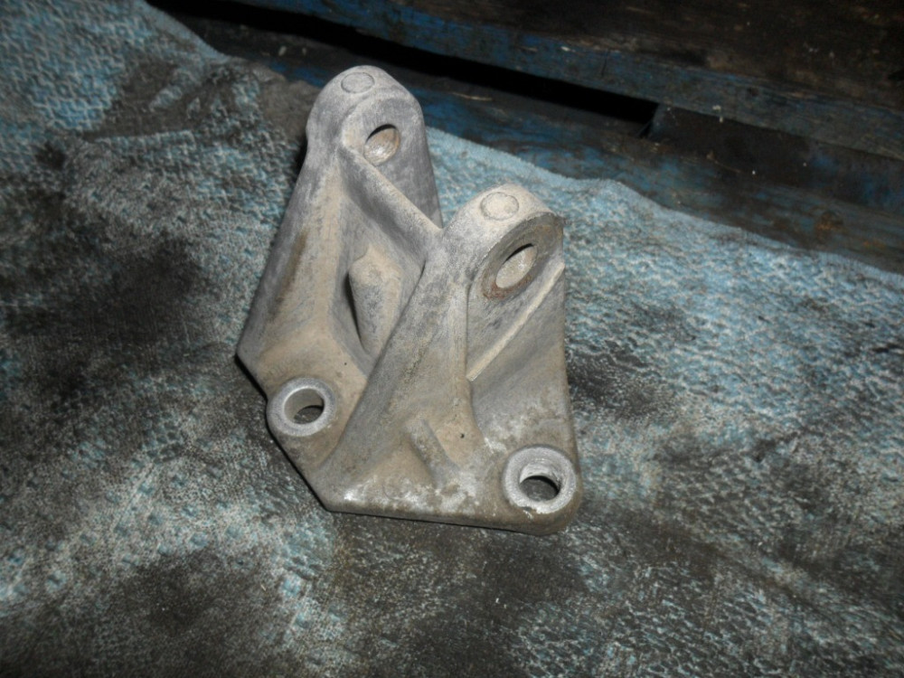 Mazda FS0118371A, Кронштейн генератора Мазда Премасі, FP, FS, оригінал Винница - изображение 2