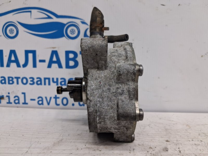 Насос вакуумный Kia Sportage QL 1.7 DIESEL D4FD 2015 (б/у) Київ - зображення 3