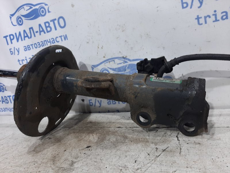 Амортизатор передний правый Toyota RAV 4 A30 2.0 БЕНЗИН 1AZFE 2005 (б/у) Київ - зображення 3