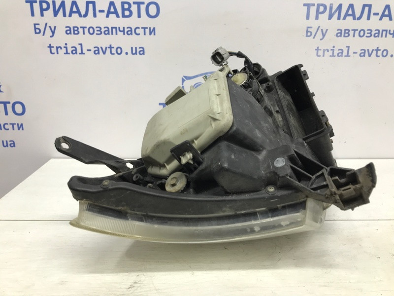 Фара левая галоген Toyota Avensis T25 1.8 БЕНЗИН 1ZZFE 2002 (б/у) Київ - зображення 7