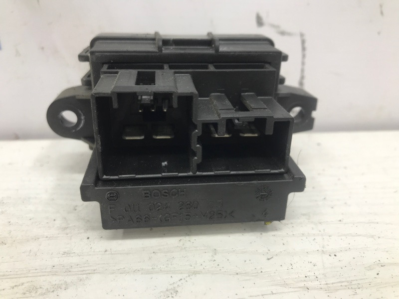 Резистор печки Chevrolet Cruze J300 1.8 2009 (б/у) Київ - зображення 3