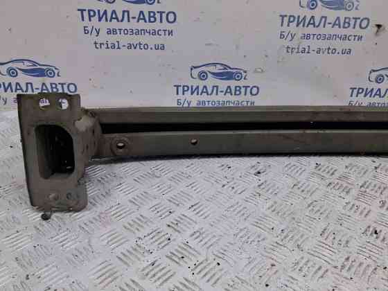 Усилитель бампера передний Toyota Auris E150 1.6 БЕНЗИН 1ZRFAE 2006 (б/у) Киев