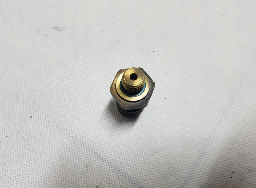 1826281 Датчик давления масла DAF XF 106 Euro 6 Львов - изображение 3