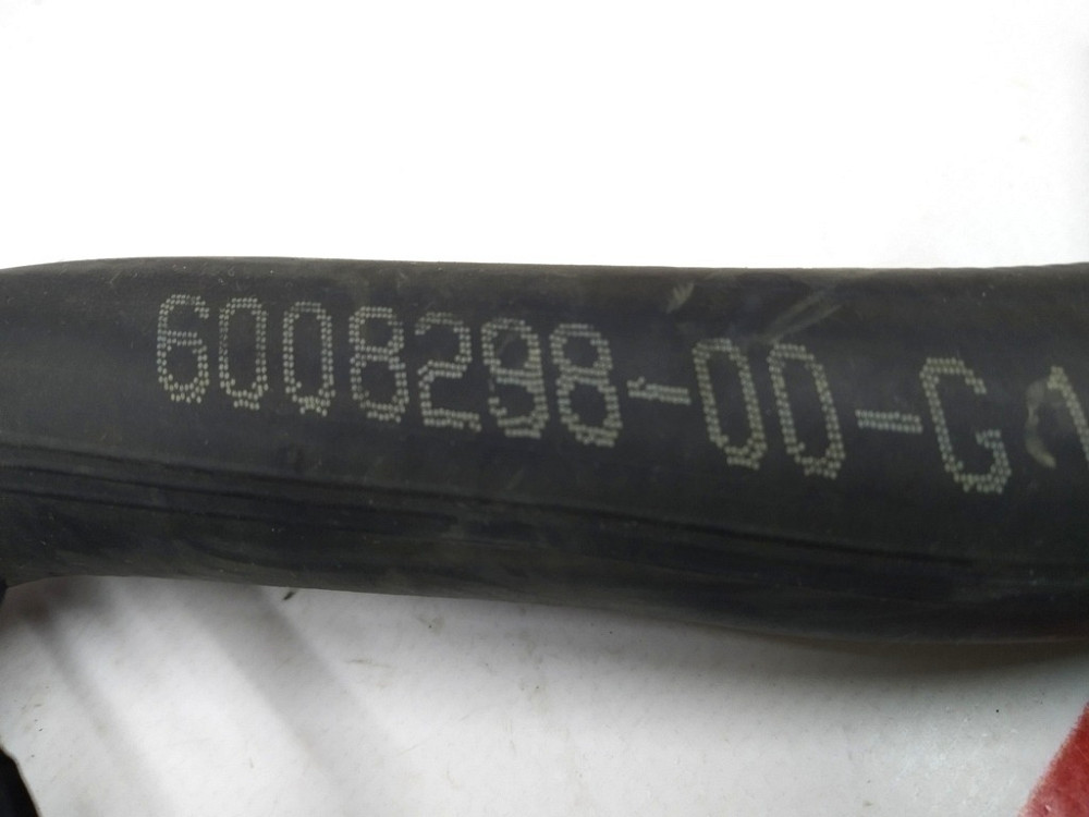 2Шланг охлаждения с тройного клапана на четвертной клапан Tesla model S 6008298-00-G Київ - зображення 4