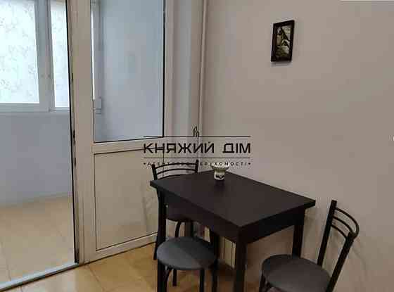 Оренда 1-но к. квартири в центрі Києва м. Палац Спорту. №11200990 Київ