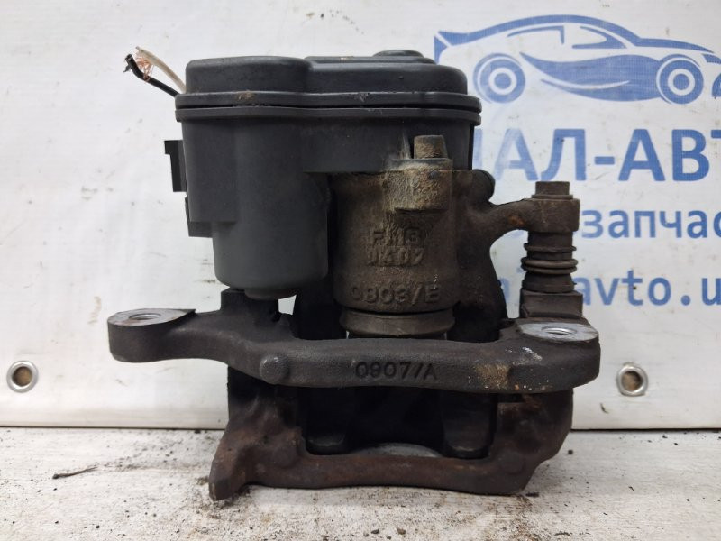 Суппорт задний правый Nissan Qashqai J11 1.2 БЕНЗИН HRA2DDT 2013 (б/у) Киев - изображение 4