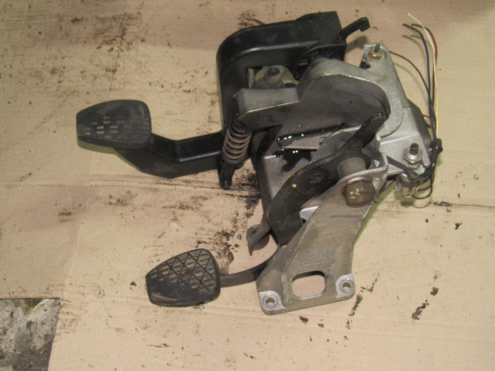 Педаль сцепления Mercedes Sprinter 2.1 cdi 2011-2014 (Euro 5) OM651 Ковель - зображення 2