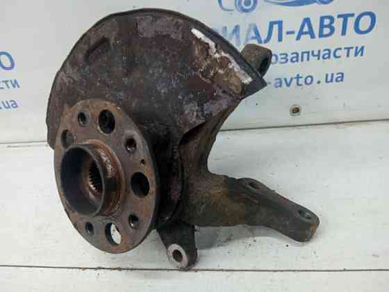 Кулак поворотный правый со ступицей SsangYong Korando C200 2.0 DIESEL D20DT 2010 (б/у) Киев